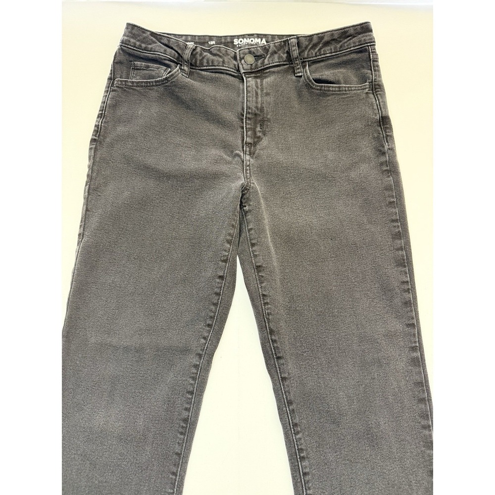 Sonoma Goods for Life Women's Gray Straight Denim Jeans 5-Pocket Button Zip